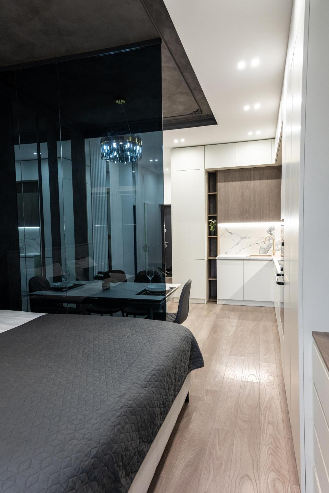 Luxury Apartments Smart House Uzhhorod Exterior photo